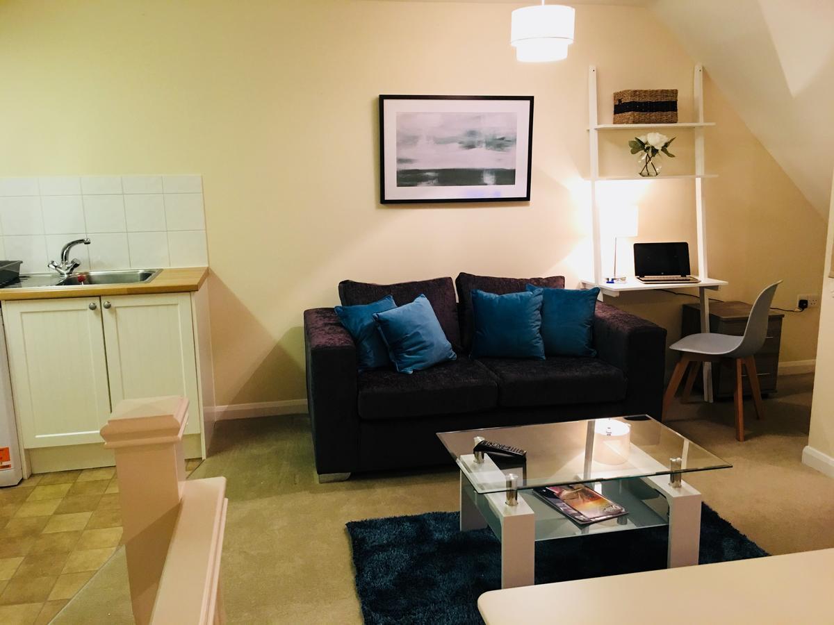Apartament Amberblue@Epsom Zewnętrze zdjęcie
